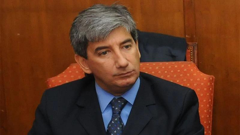 Después de ser destituido, el ex juez Bento quedó preso en Mendoza ...